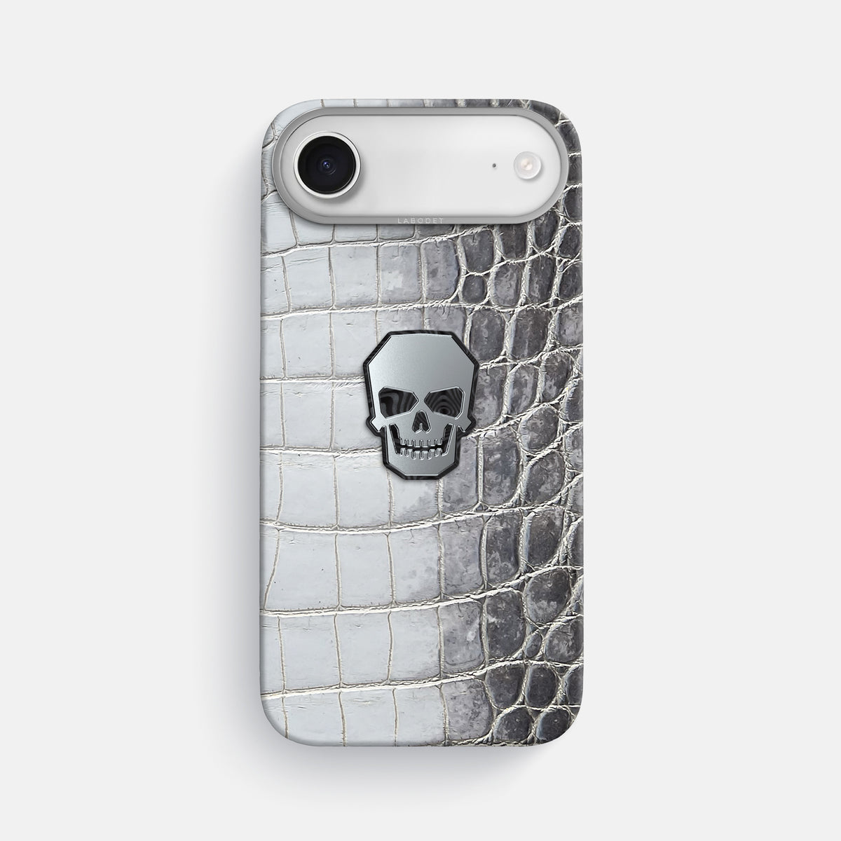 Classic Case With Titanium Skull For iPhone 17 Air In Himalayan Crocodile -1 | Silver-Steel
