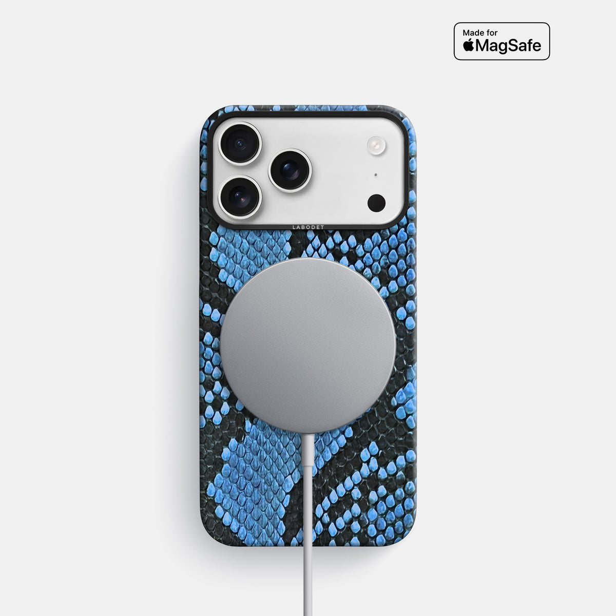 Classic Case For iPhone 17 Pro In Deluxe Python -5 | Blue-Jeans-Black