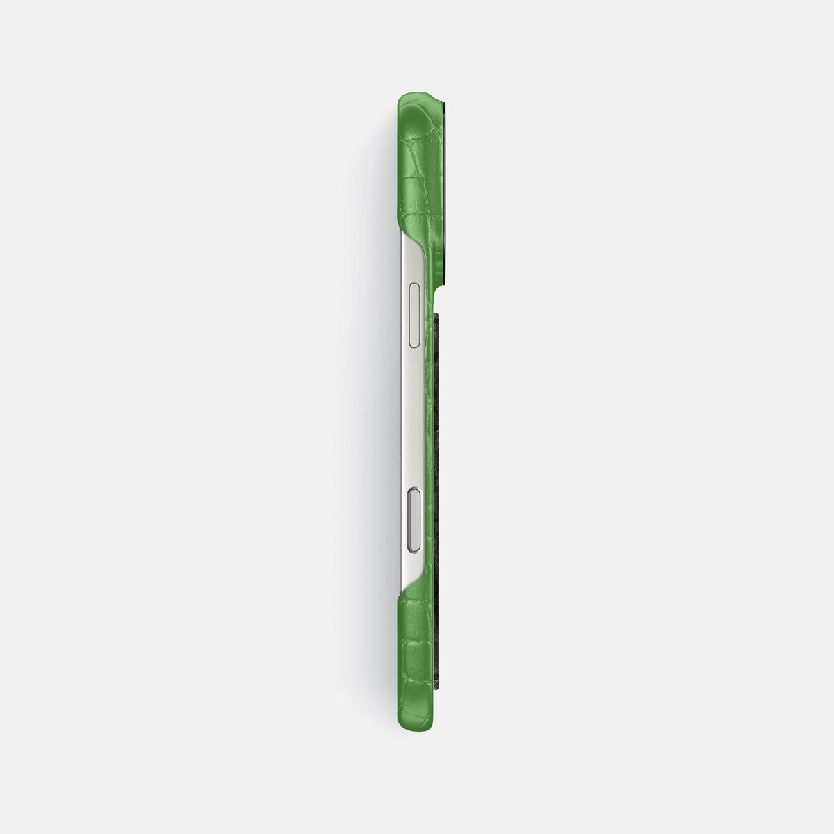Classic Case With Carbon Dragon For iPhone 18 Pro Max In Alligator -3 | Apple-Green-Black