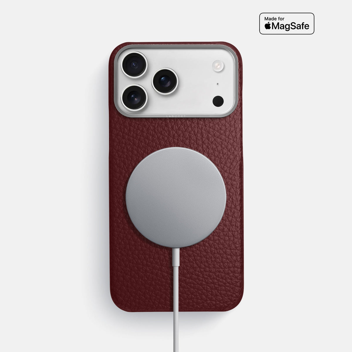 Classic Case For iPhone 18 Pro Max In Calf -5 | Bordeaux-Steel