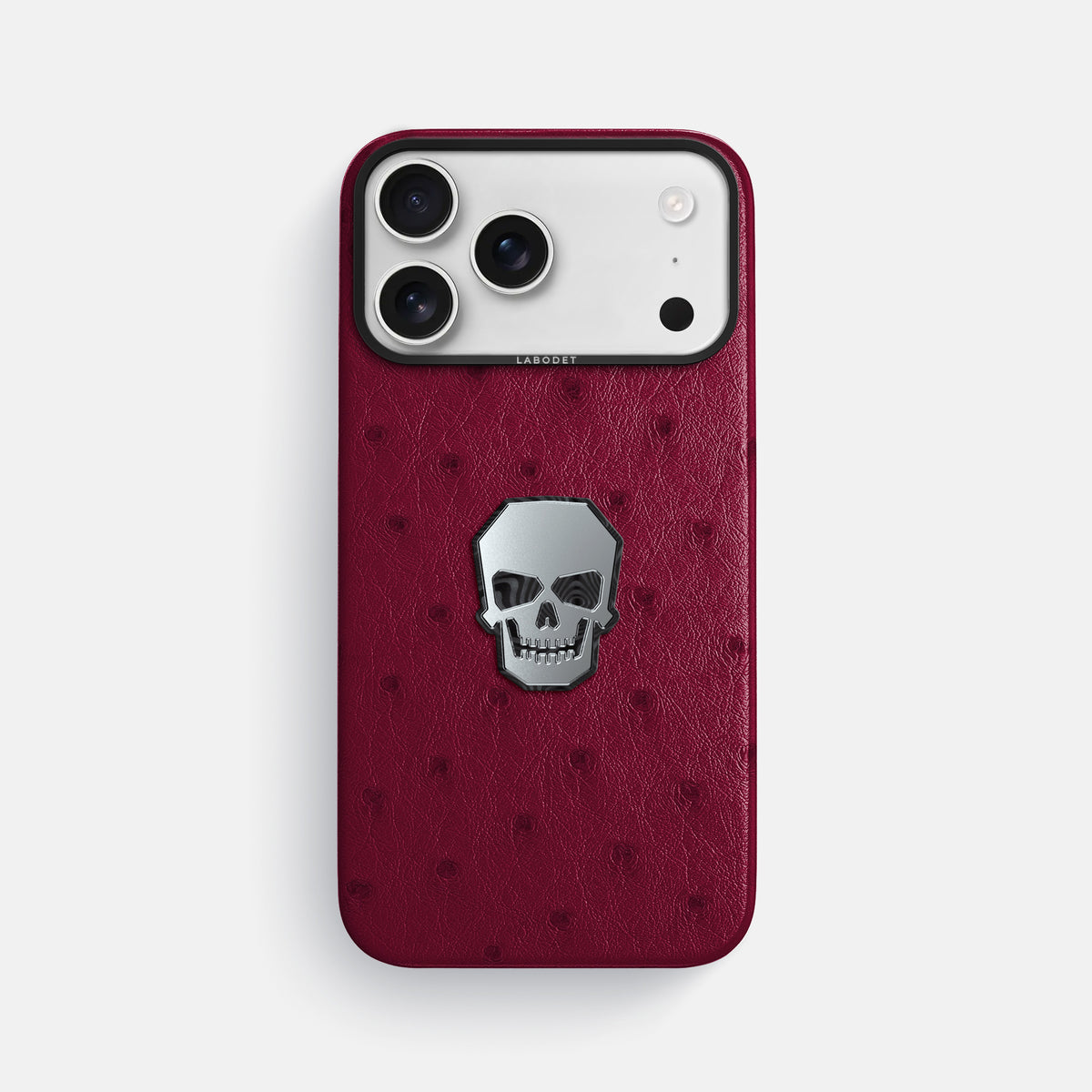 Classic Case With Titanium Skull For iPhone 17 Pro Max In Ostrich -1 | Bordeaux-Black