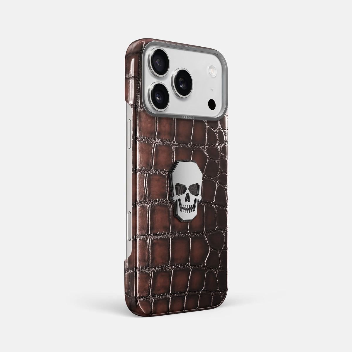 Classic Case With Titanium Skull For iPhone 18 Pro Max In Patina Alligator -2 | Havana-Brown-Steel
