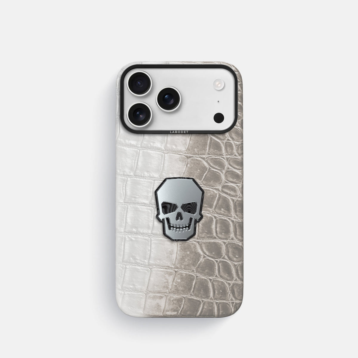 Classic Case With Titanium Skull For iPhone 18 Pro In Himalayan Crocodile -1 | Grey-Black