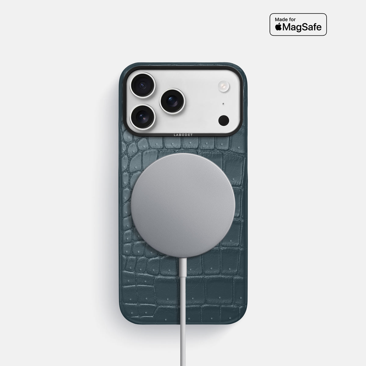 Classic Case For iPhone 17 Pro In Porosus Crocodile -5 | Denim-Black