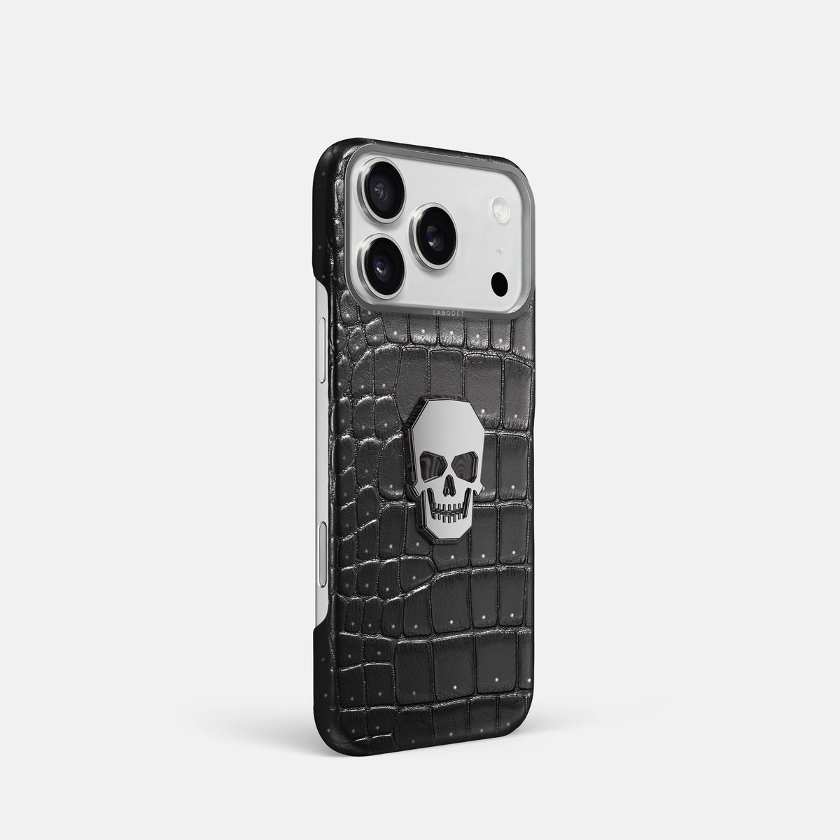 Classic Case With Titanium Skull For iPhone 18 Pro In Porosus Crocodile -2 | Shiny-Black-Steel