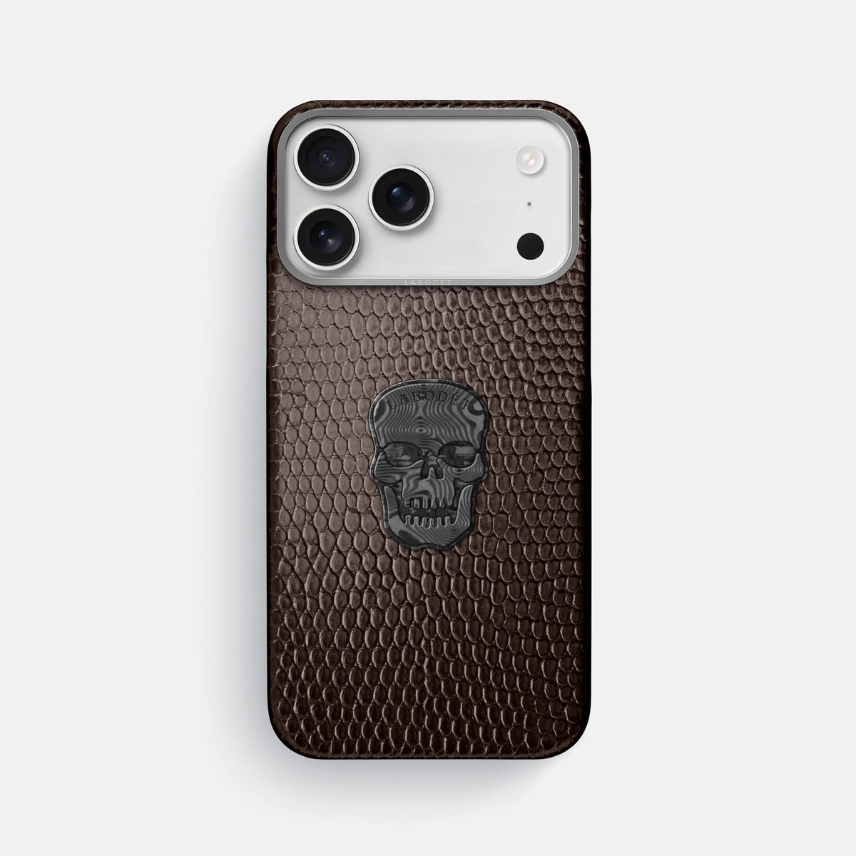 Classic Case With Carbon Skull For iPhone 18 Pro Max In Lizard -1 | Brown-Steel