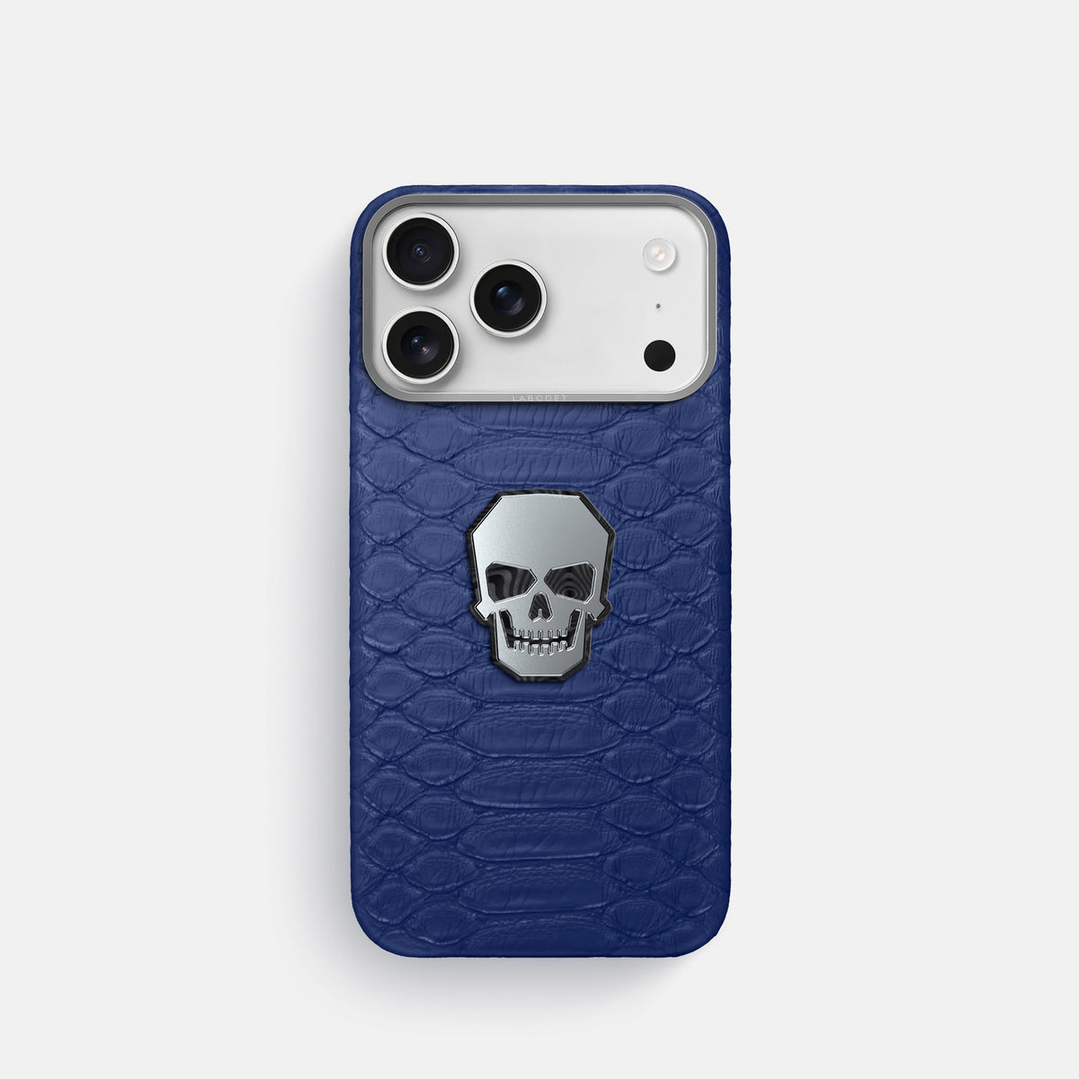 Classic Case With Titanium Skull For iPhone 17 Pro In Python -1 | Royal-Blue-Steel