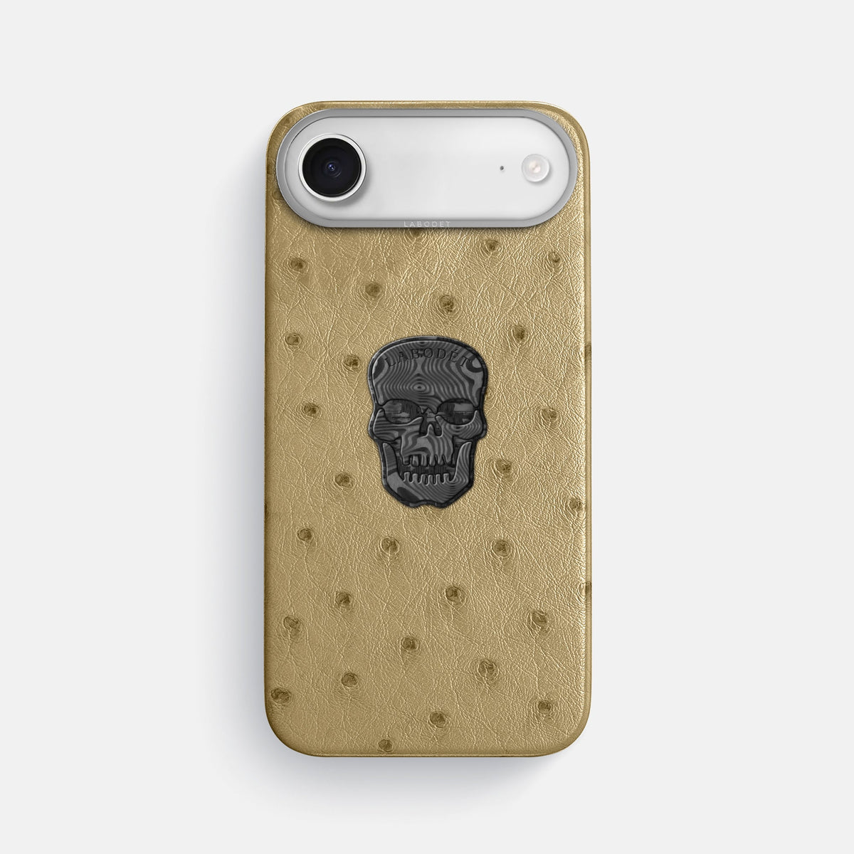 Classic Case With Carbon Skull For iPhone 17 Air In Ostrich
