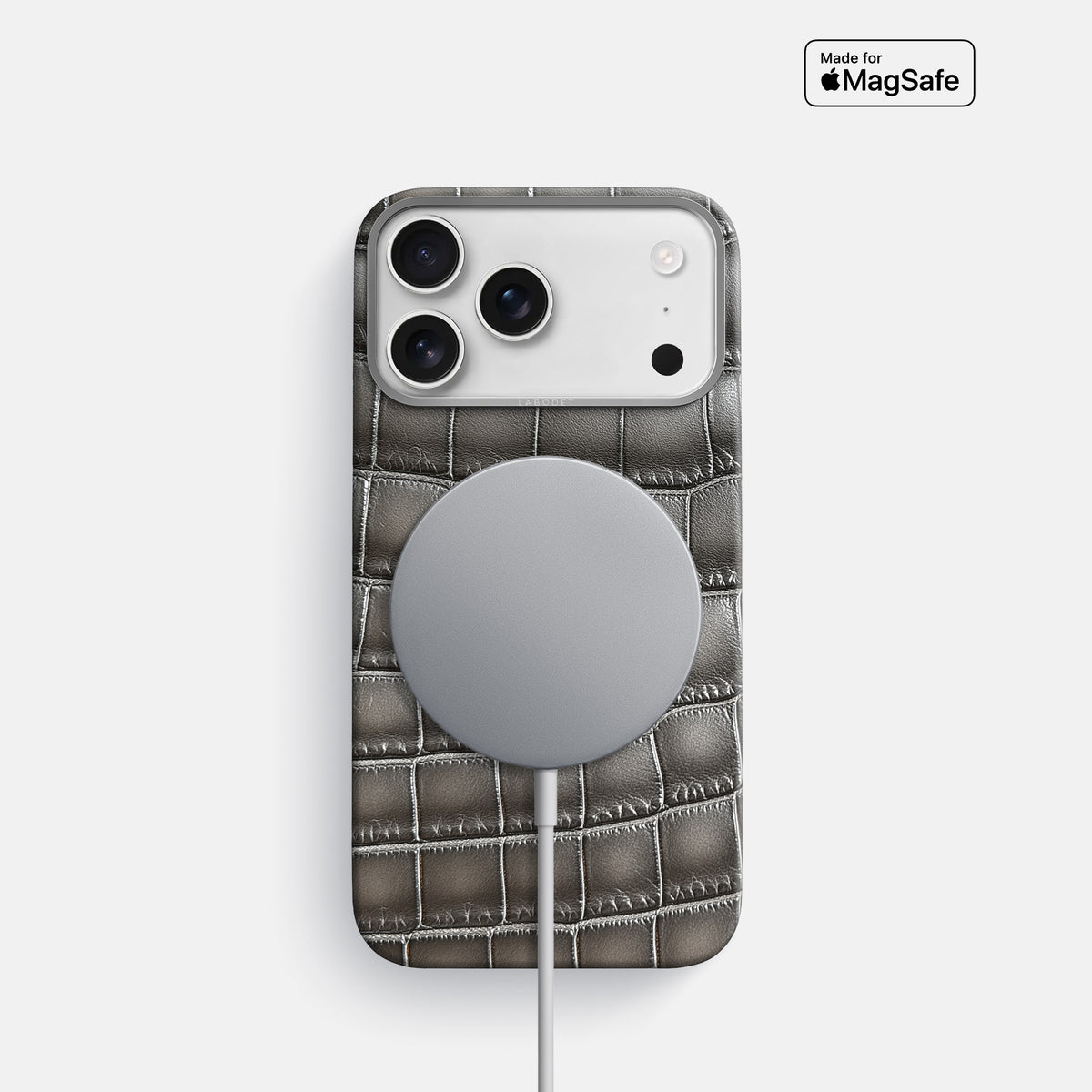 Classic Case For iPhone 17 Pro In Patina Alligator -5 | Grey-Steel