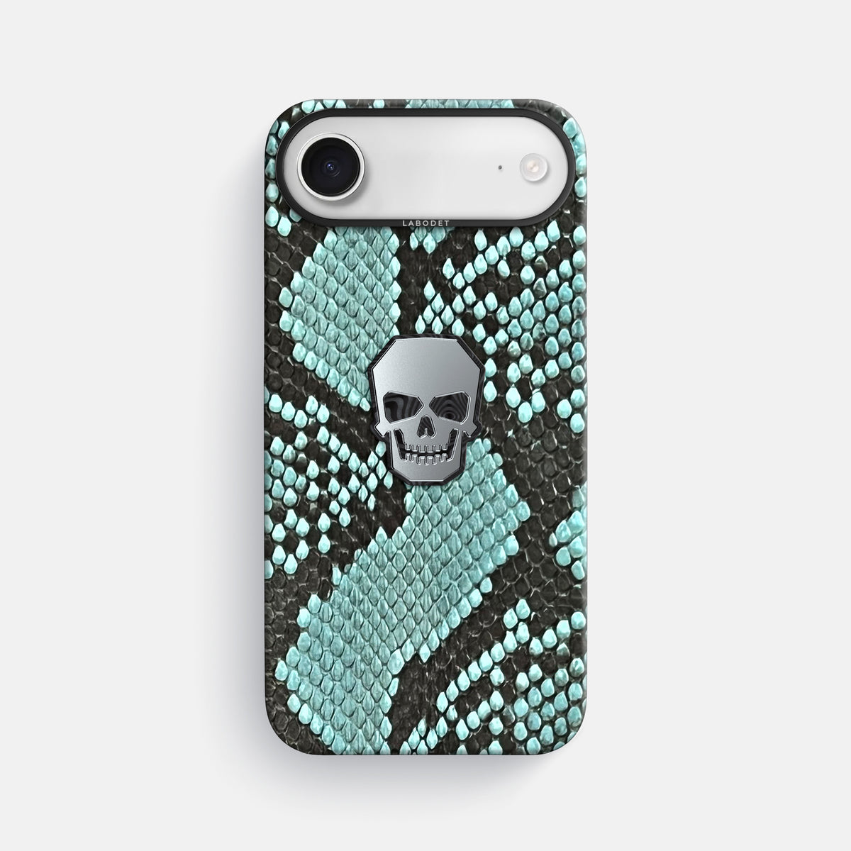 Classic Case With Titanium Skull For iPhone 17 Air In Deluxe Python -1 | Blue-Lagoon-Black