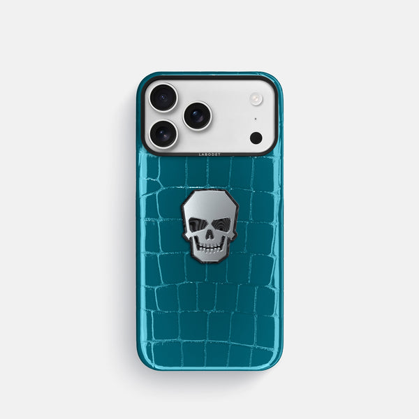 Classic Case With Titanium Skull For iPhone 17 Pro In Shiny Alligator