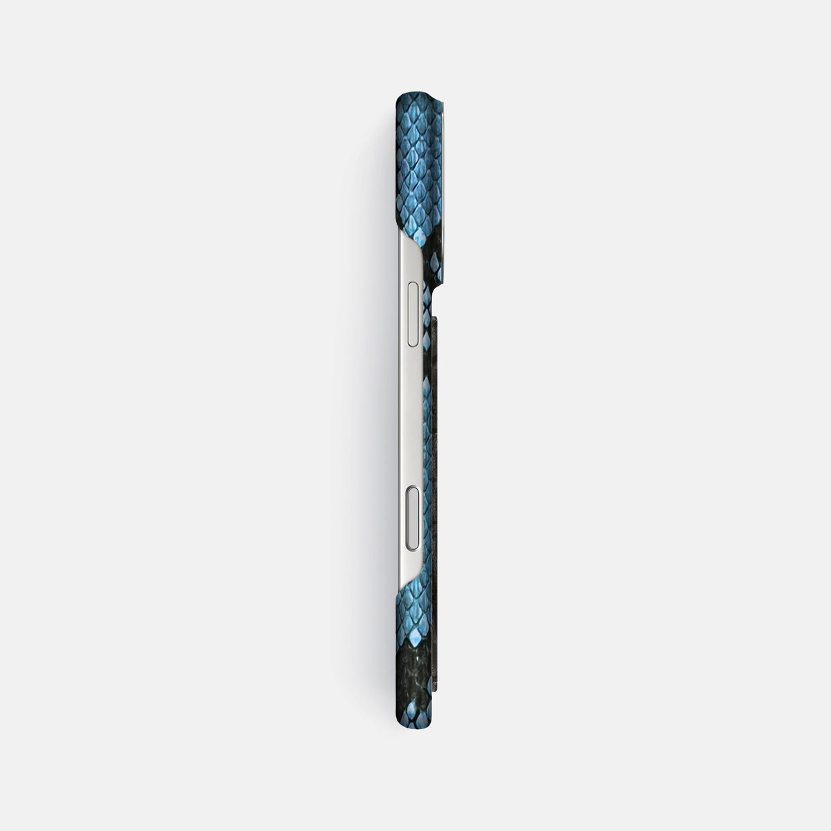 Classic Case With Carbon Dragon For iPhone 17 Pro Max In Deluxe Python -3 | Pacific-Blue-Steel
