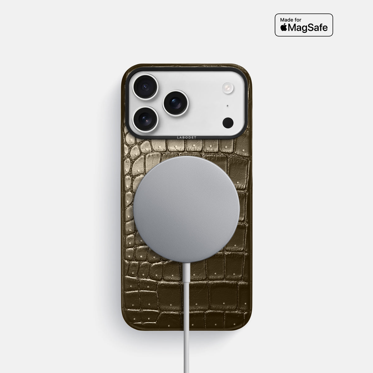 Classic Case For iPhone 17 Pro In Porosus Crocodile -5 | Bronze-Black