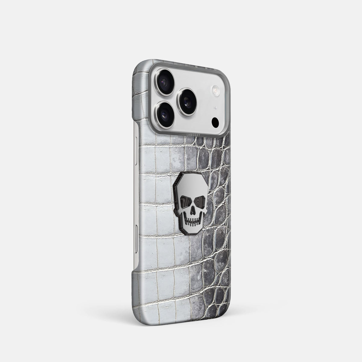 Classic Case With Titanium Skull For iPhone 18 Pro In Himalayan Crocodile -2 | Silver-Steel