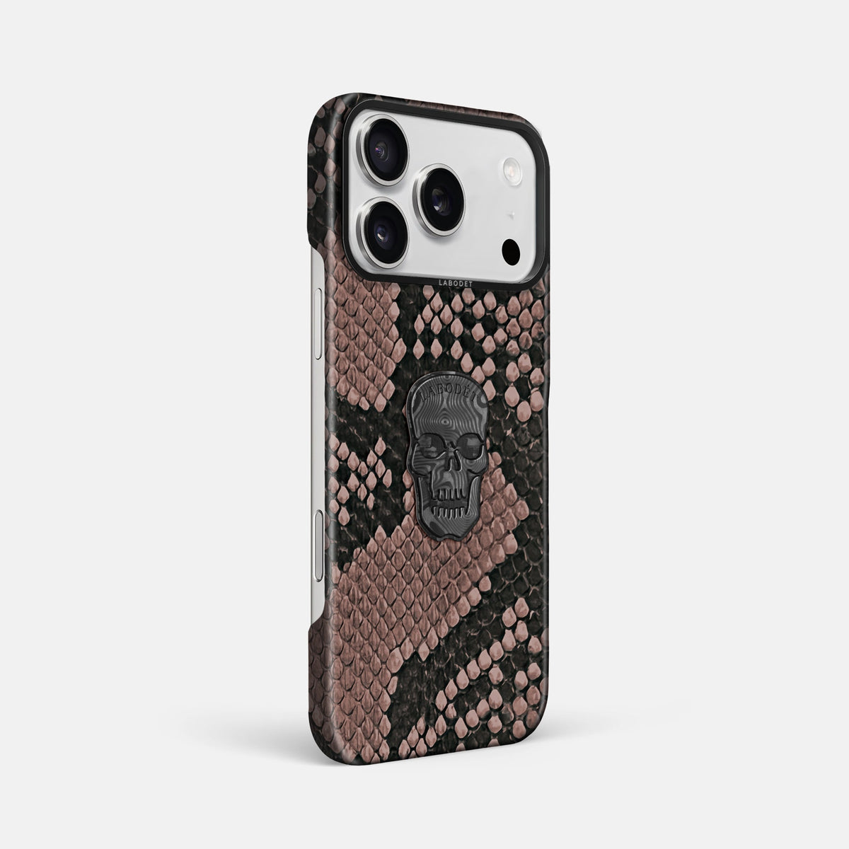 Classic Case With Carbon Skull For iPhone 18 Pro Max In Deluxe Python -2 | Mahogany-Brown-Black