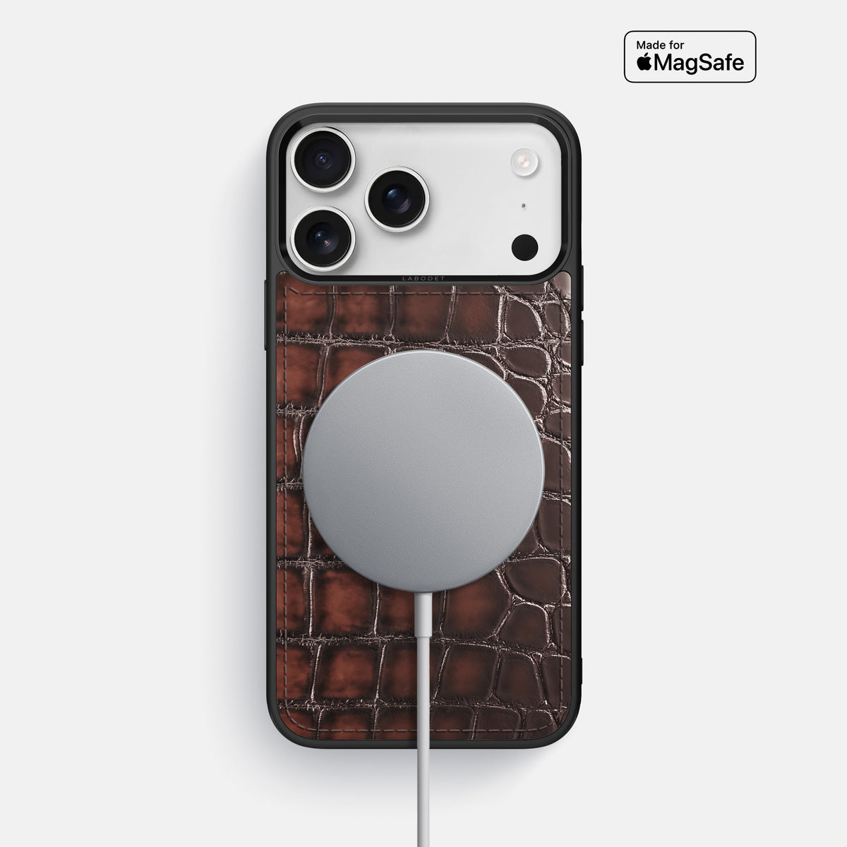 Sport Case For iPhone 17 Pro Max In Patina Alligator -5 | Havana-Brown