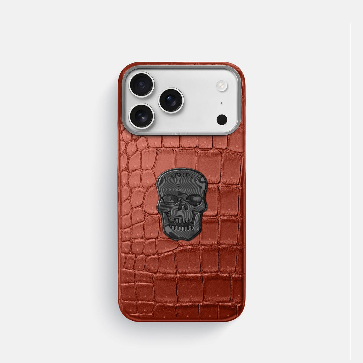 Classic Case With Carbon Skull For iPhone 18 Pro In Porosus Crocodile -1 | Mahogany-Brown-Steel