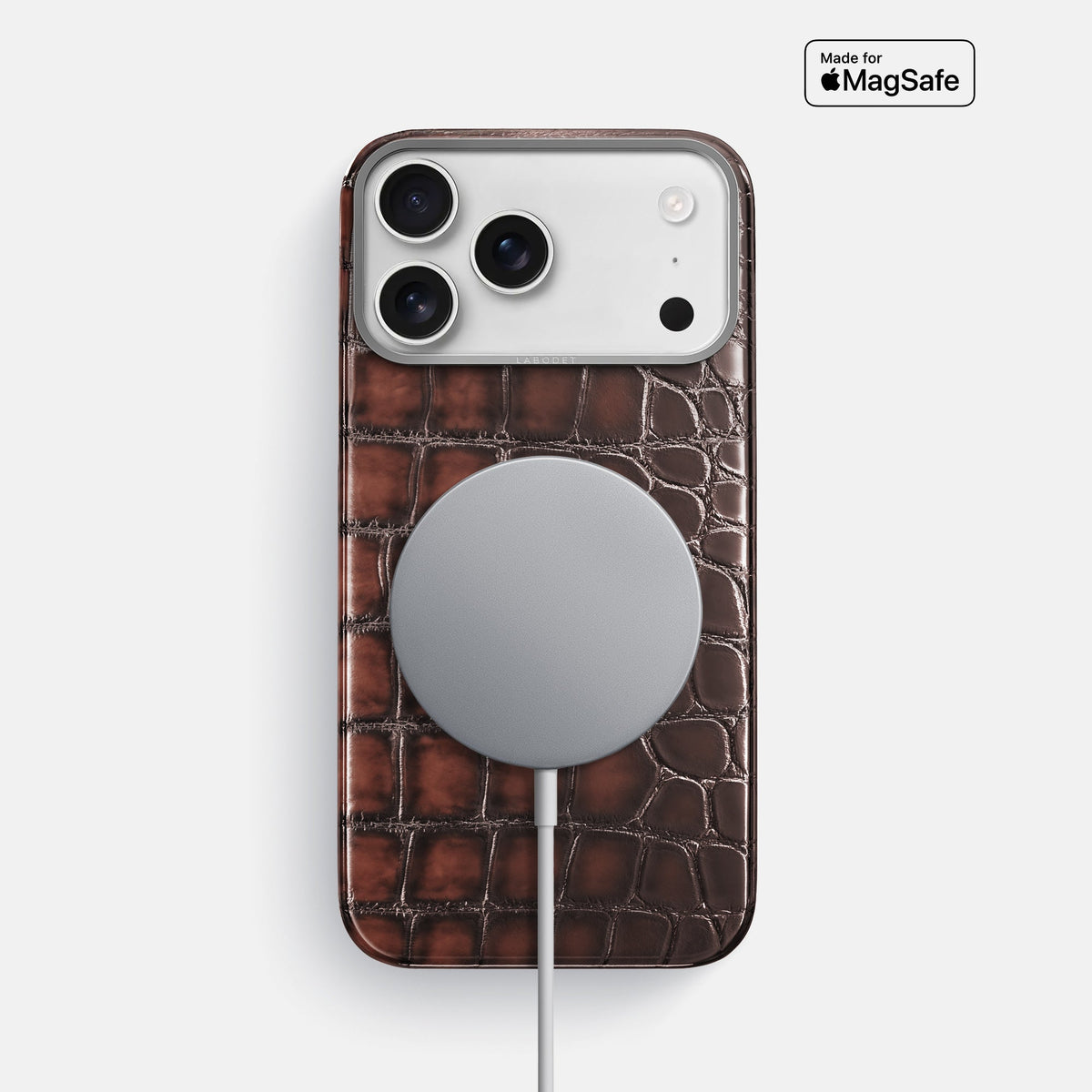 Classic Case For iPhone 18 Pro Max In Patina Alligator -5 | Havana-Brown-Steel