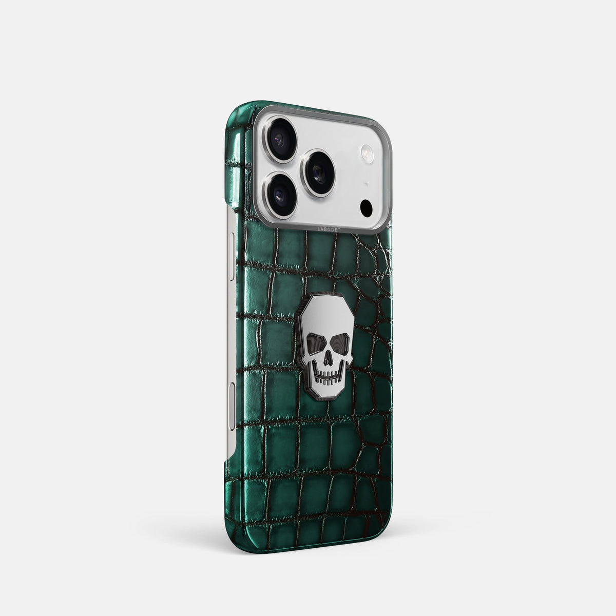 Classic Case With Titanium Skull For iPhone 18 Pro In Patina Alligator -2 | Green-Steel
