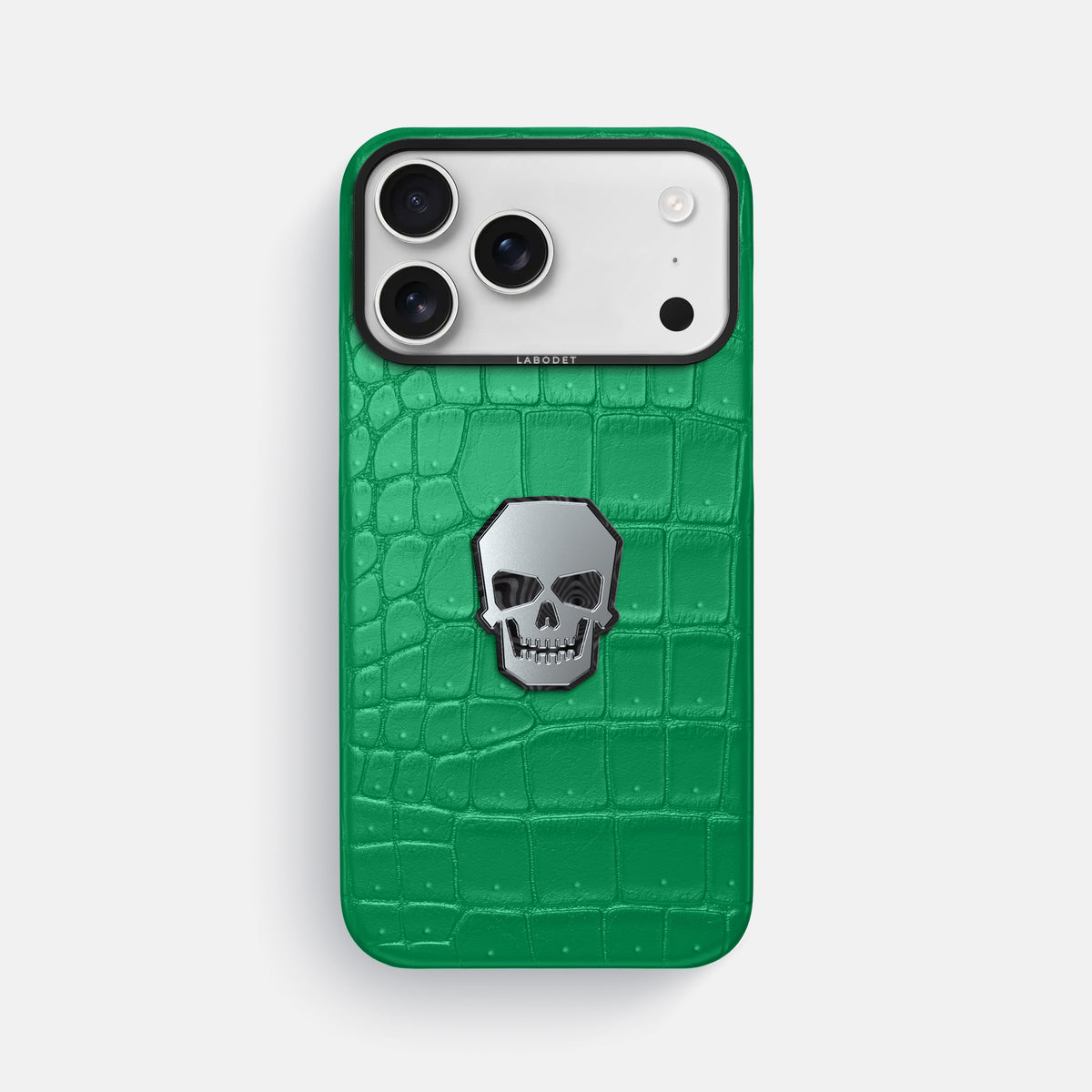 Classic Case With Titanium Skull For iPhone 17 Pro Max In Porosus Crocodile -1 | Cactus-Green-Black