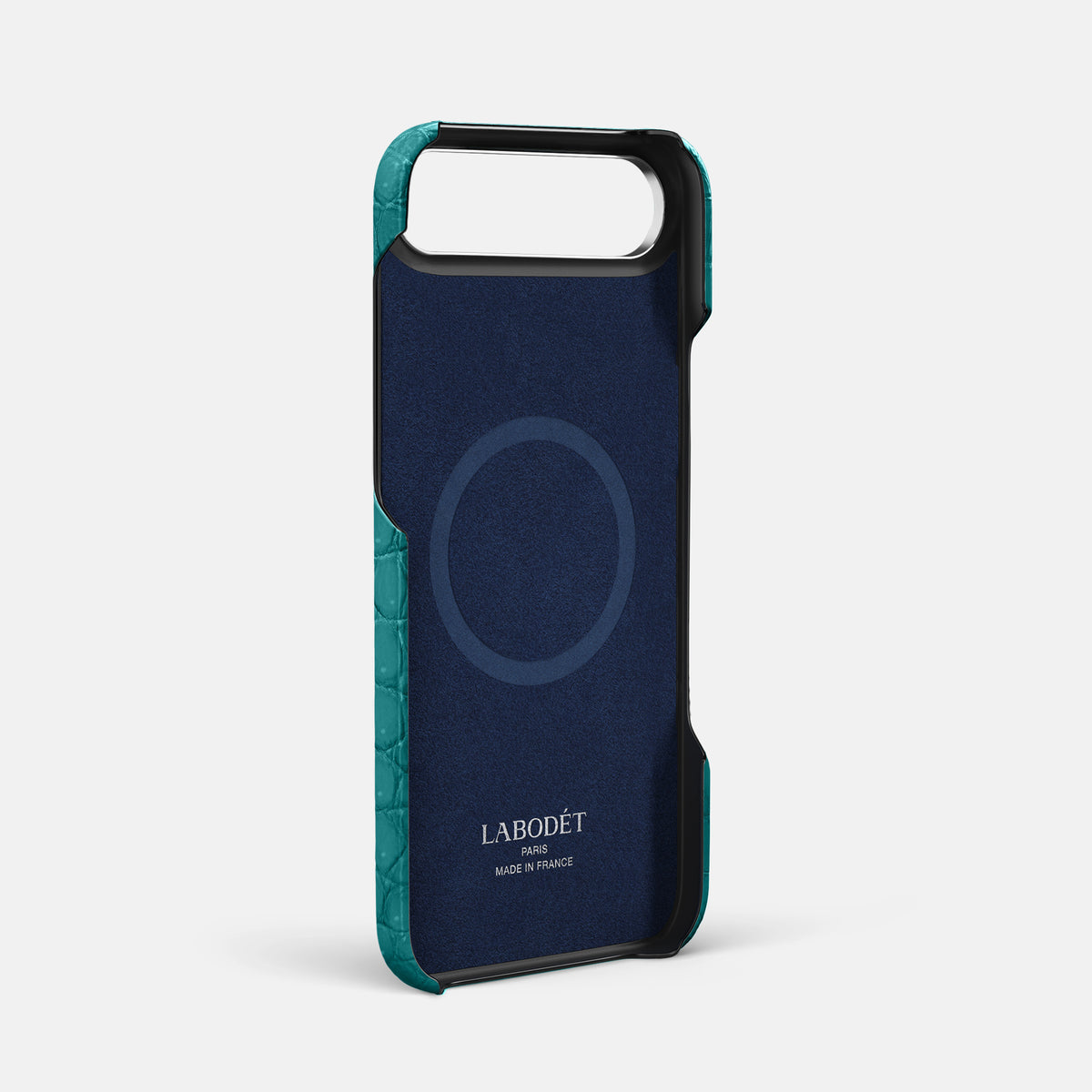 Classic Case With Titanium Skull For iPhone 17 Air In Porosus Crocodile -4 | Celadon-Steel