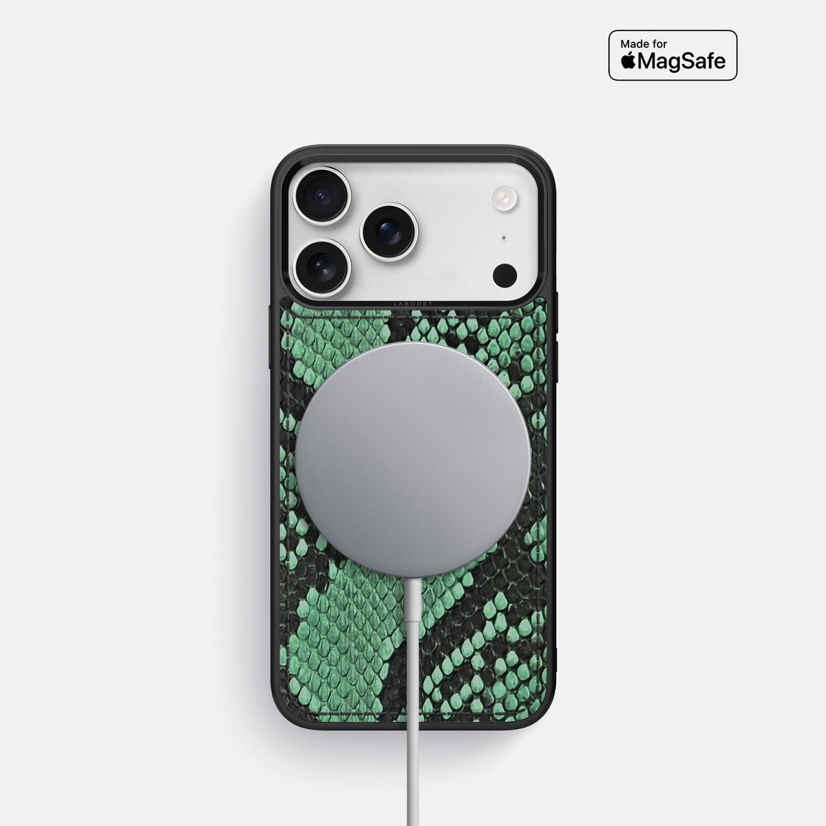 Sport Case For iPhone 17 Pro In Deluxe Python -5 | Forest-Green
