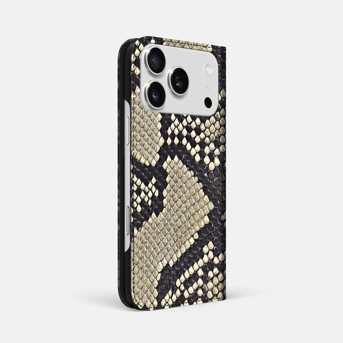 Folio Slim Case For iPhone 17 Pro Max In Deluxe Python -1 | Savannah