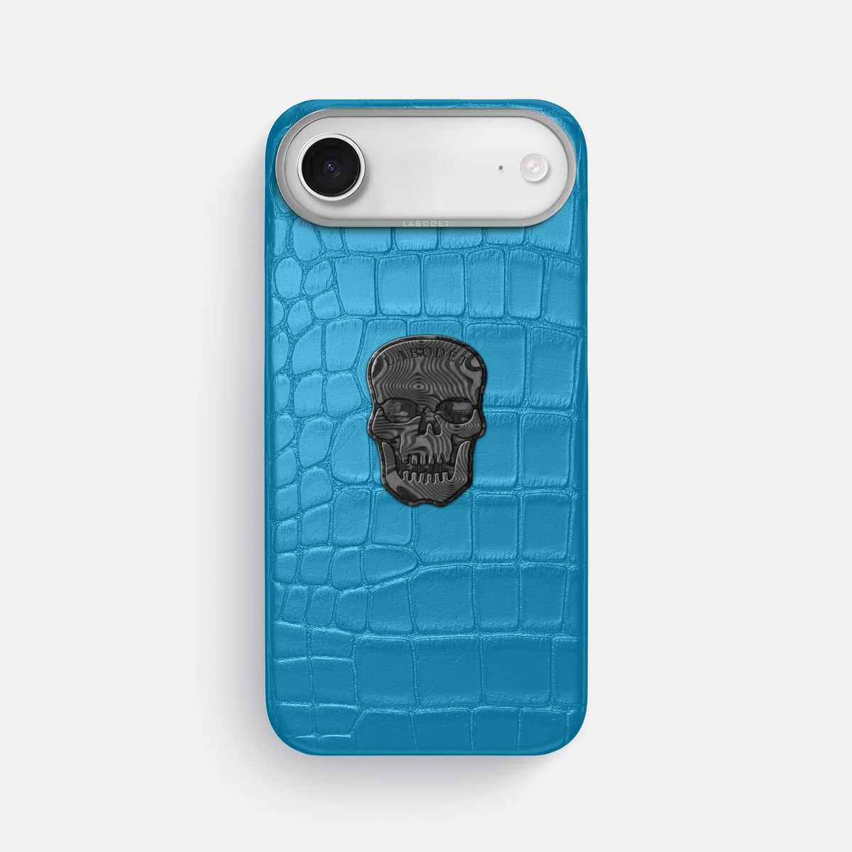 Classic Case With Carbon Skull For iPhone 17 Air In Alligator -1 | Curaçao-Blue-Steel