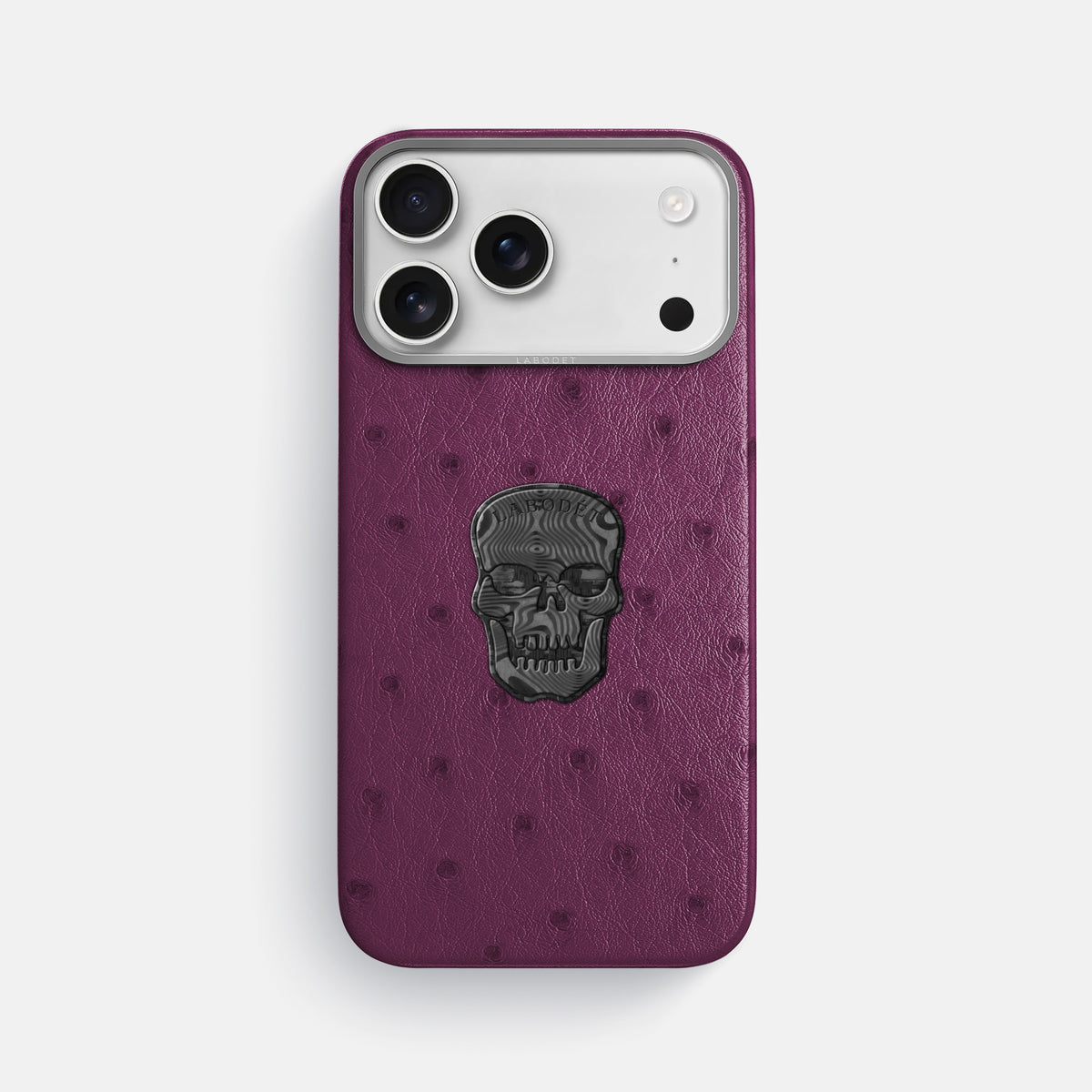 Classic Case With Carbon Skull For iPhone 17 Pro Max In Ostrich -1 | Purple-Steel