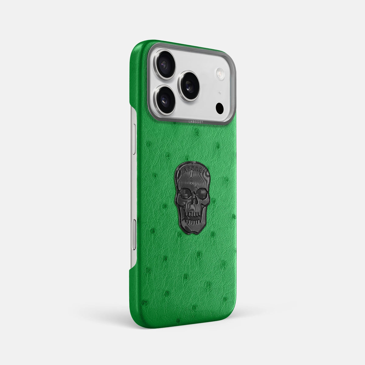 Classic Case With Carbon Skull For iPhone 18 Pro Max In Ostrich -2 | Kentucky-Green-Steel