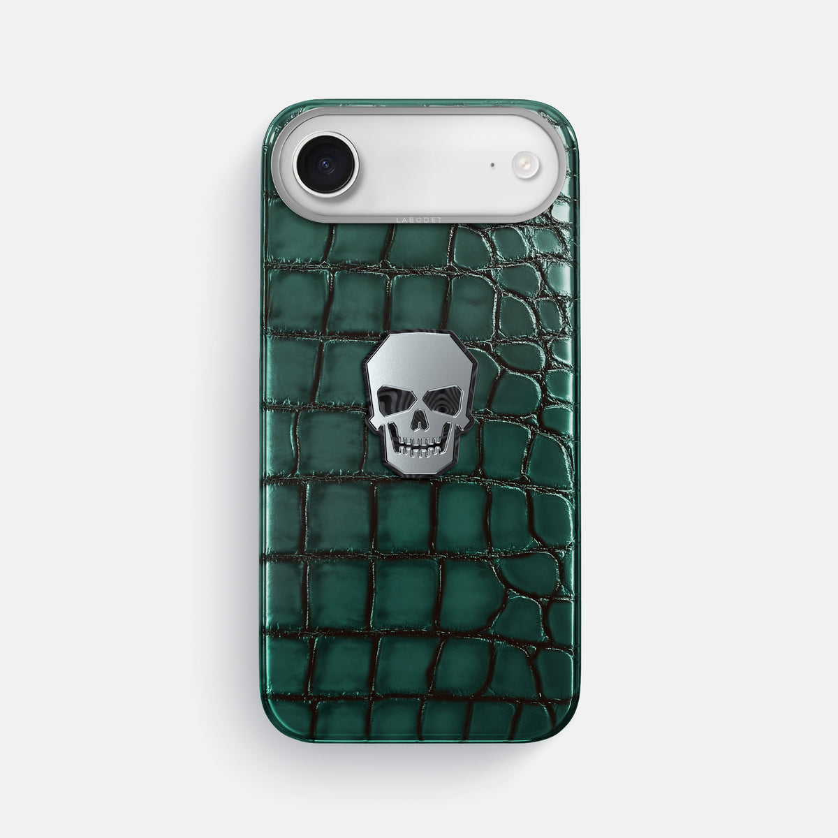 Classic Case With Titanium Skull For iPhone 17 Air In Patina Alligator -1 | Green-Steel