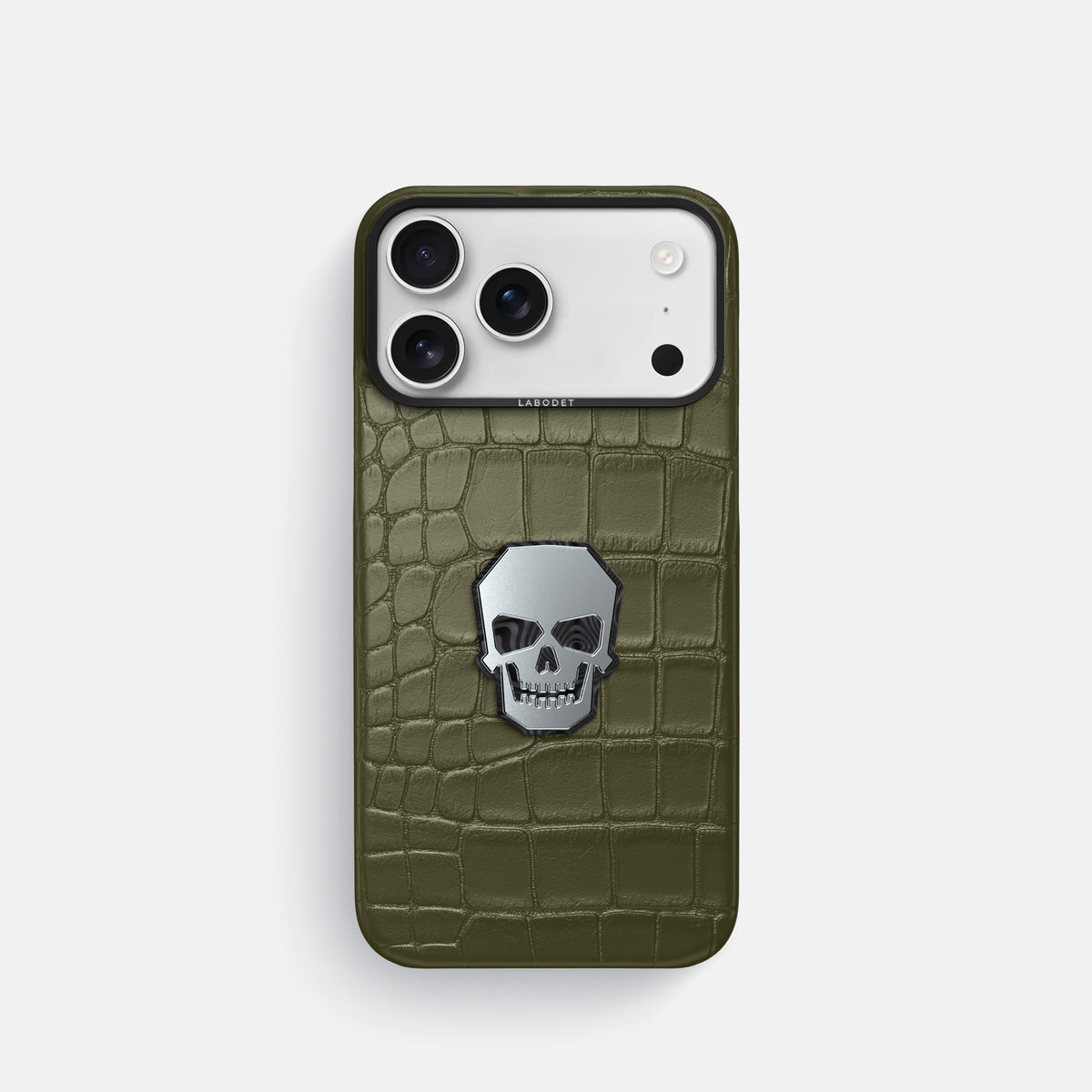 Classic Case With Titanium Skull For iPhone 17 Pro In Alligator -1 | Kaki-Green-Black
