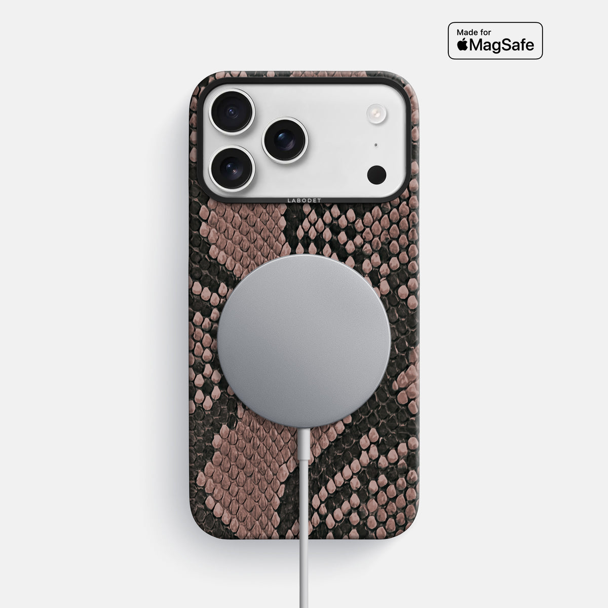 Classic Case For iPhone 17 Pro Max In Deluxe Python -5 | Mahogany-Brown-Black