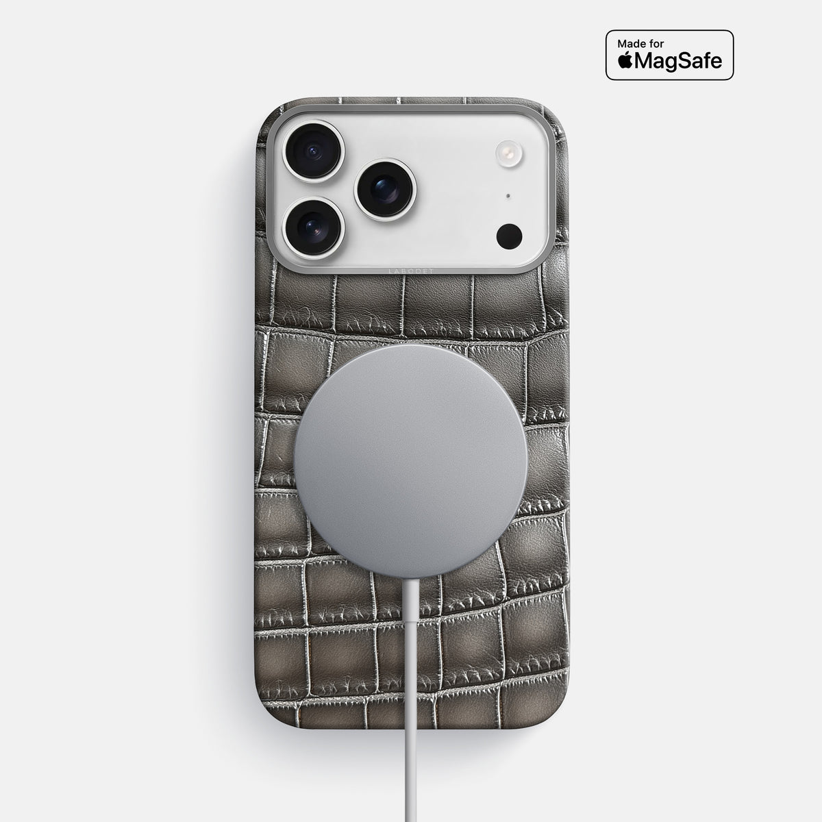 Classic Case For iPhone 17 Pro Max In Patina Alligator -5 | Grey-Steel