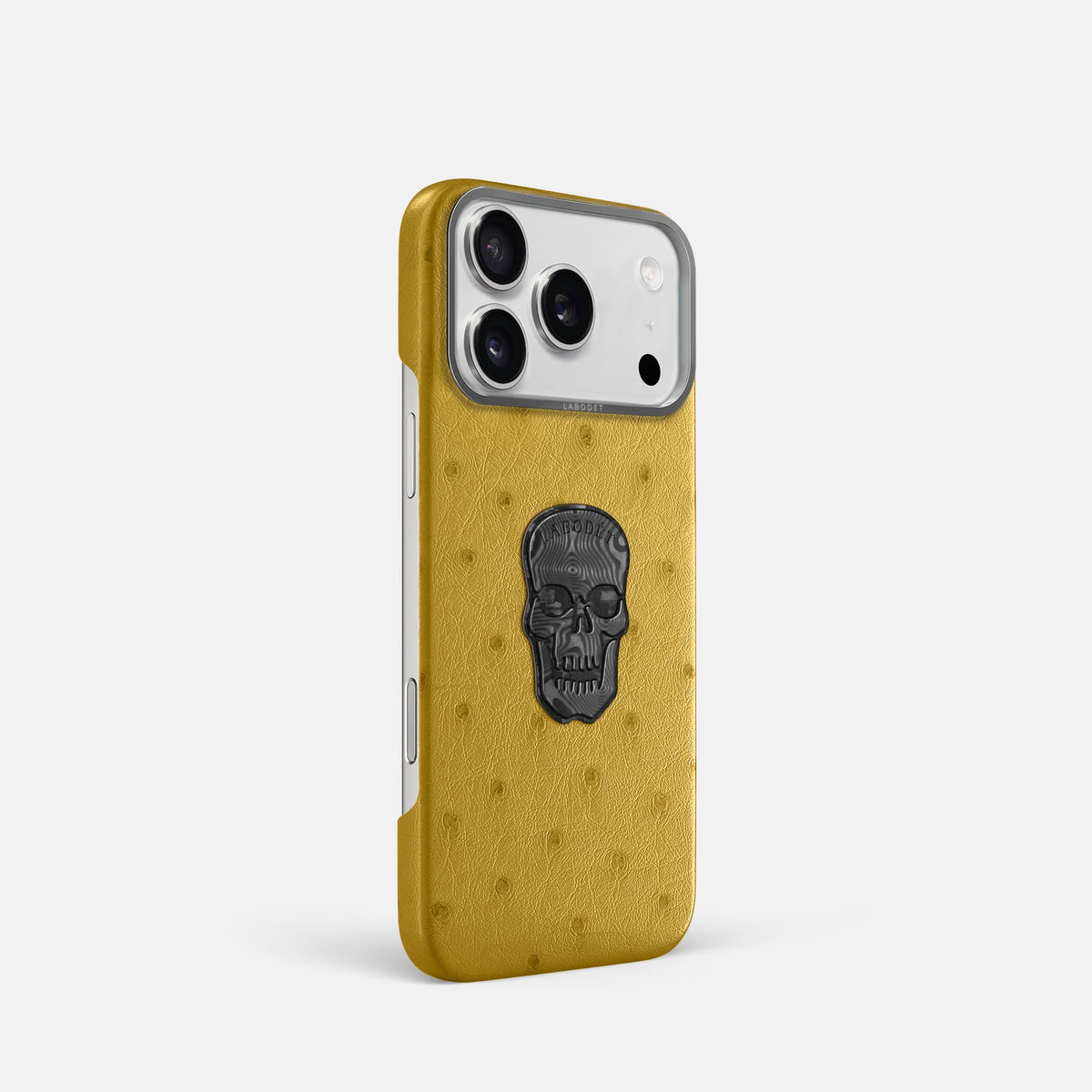Classic Case With Carbon Skull For iPhone 18 Pro In Ostrich -2 | Gold-Steel