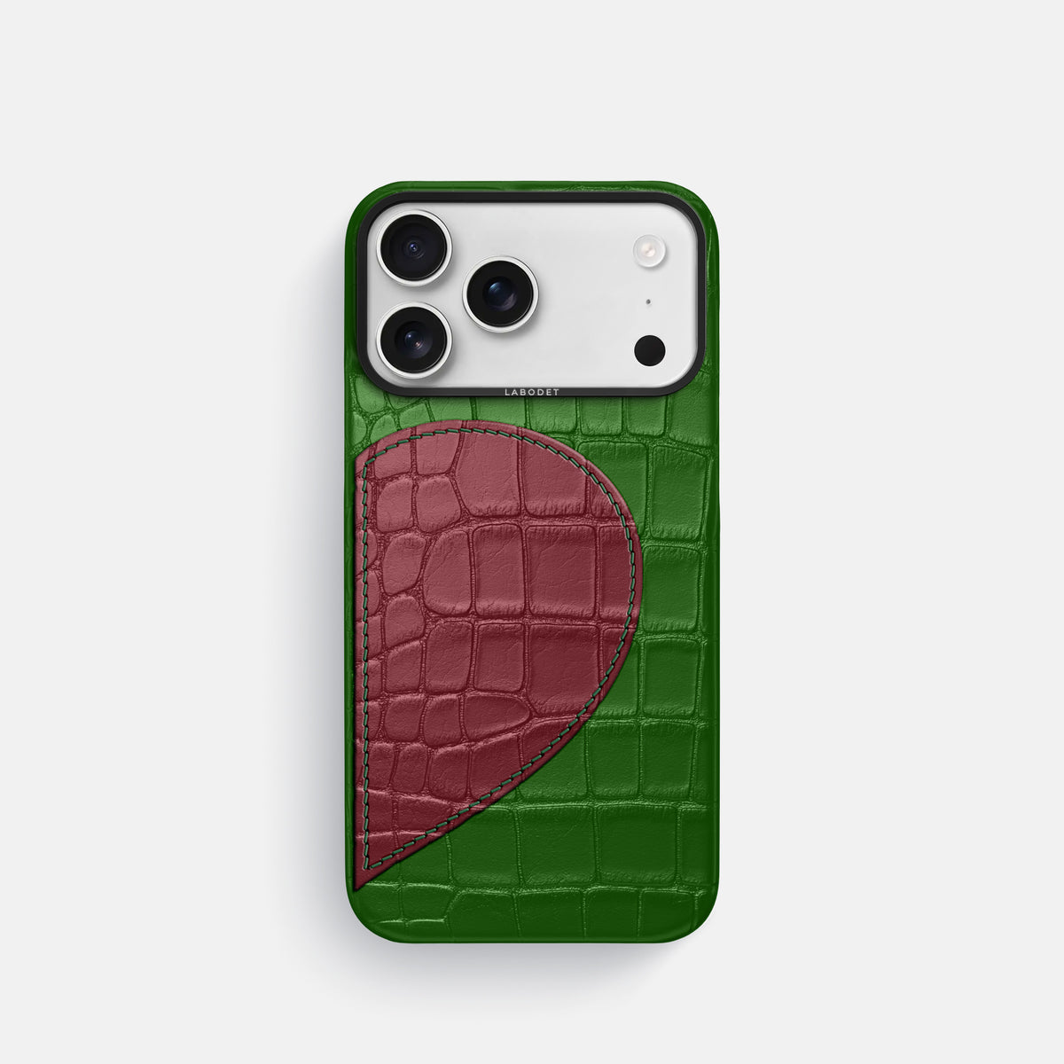 Classic Case With Half Heart - Right For iPhone 17 Pro In Alligator -1 | Forest-Green-Black