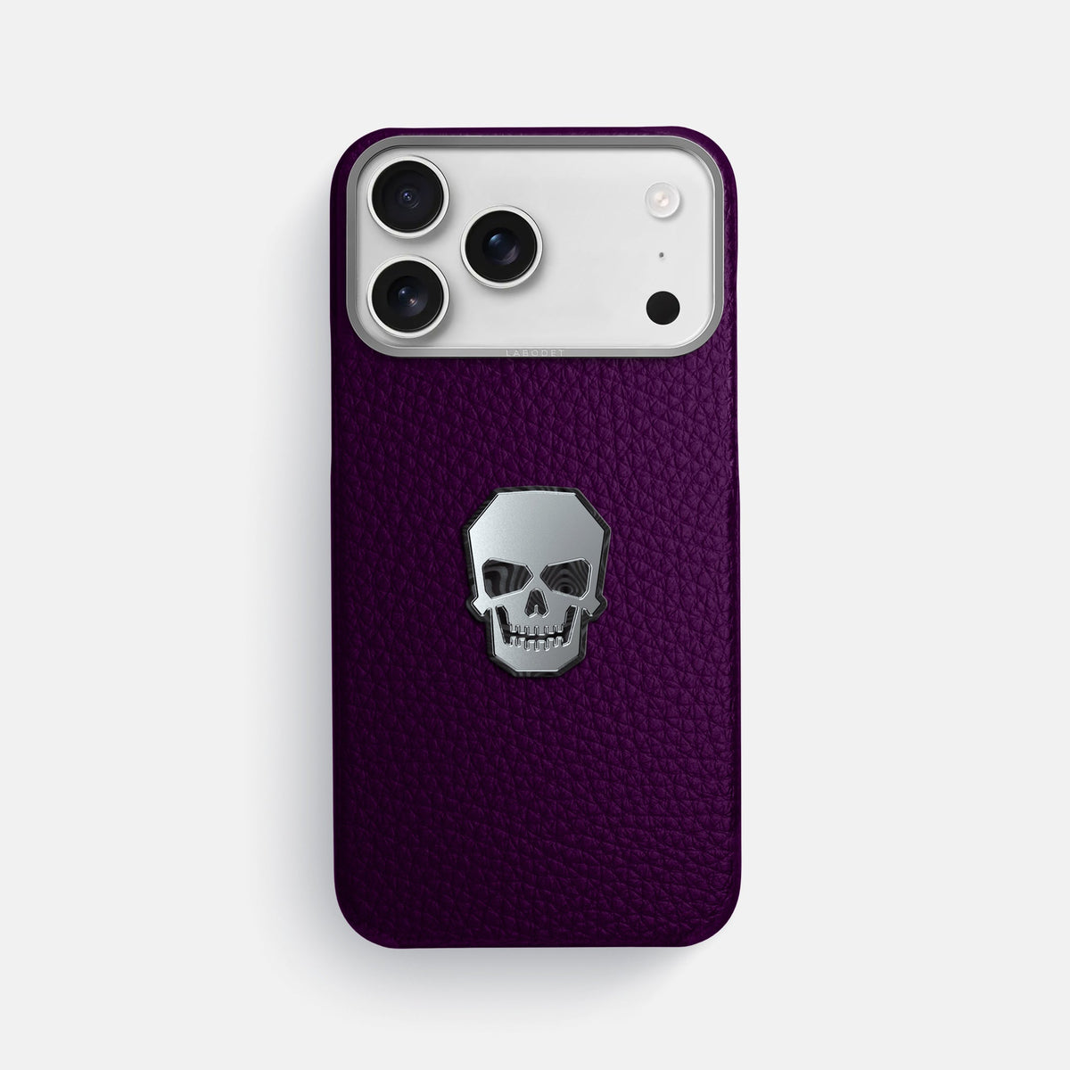 Classic Case With Titanium Skull For iPhone 18 Pro Max In Calf -1 | Violet-Steel
