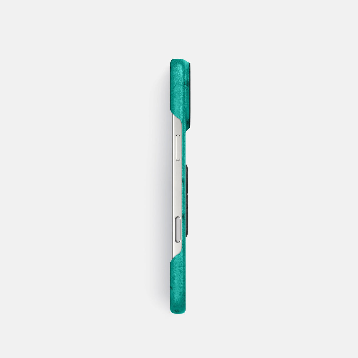 Classic Case With Carbon Skull For iPhone 18 Pro In Ostrich -3 | Turquoise-Black