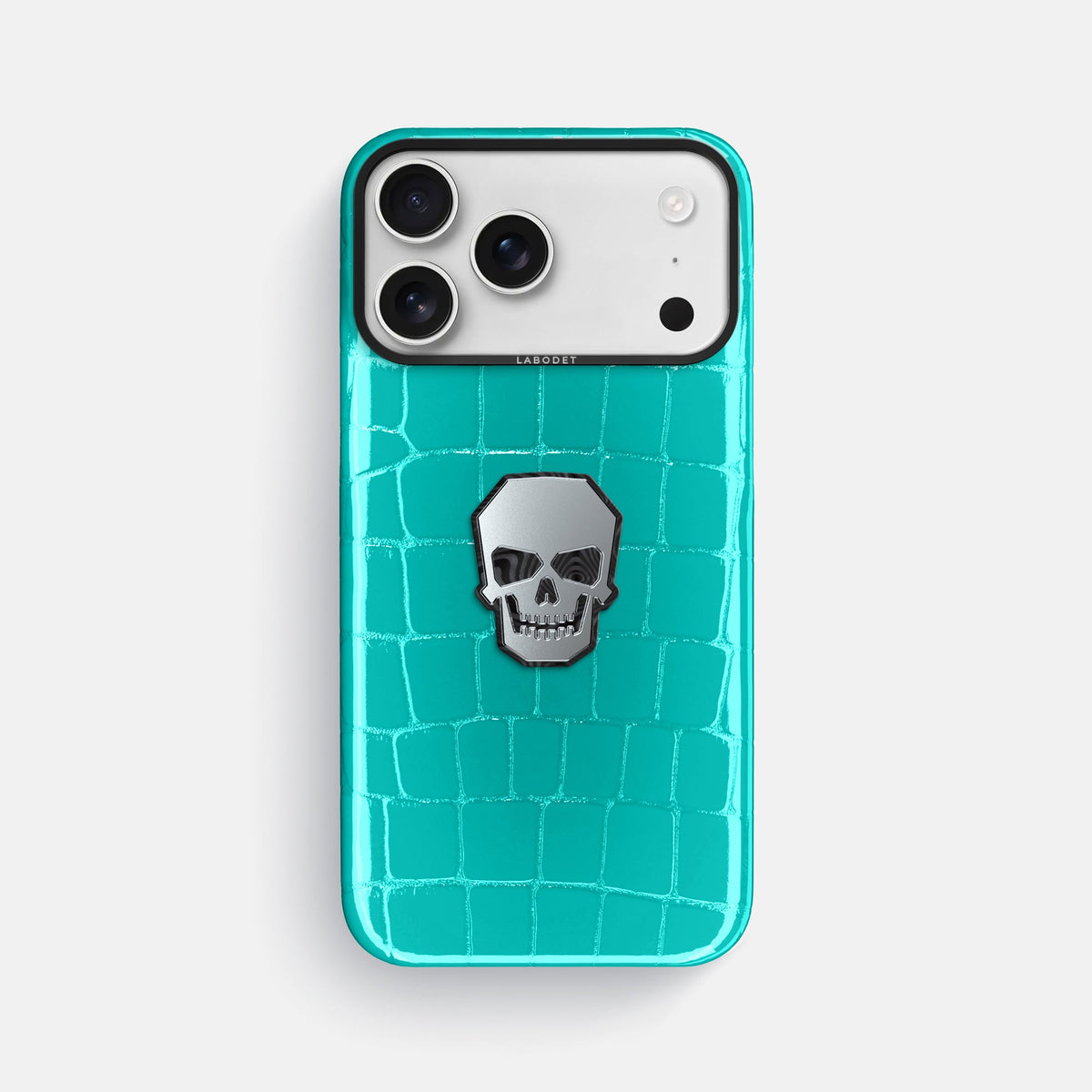 Classic Case With Titanium Skull For iPhone 18 Pro Max In Shiny Alligator -1 | Mint-Black
