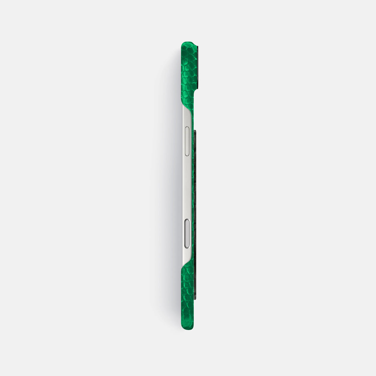 Classic Case With Carbon Dragon For iPhone 17 Air In Lizard -3 | Apple-Green-Black