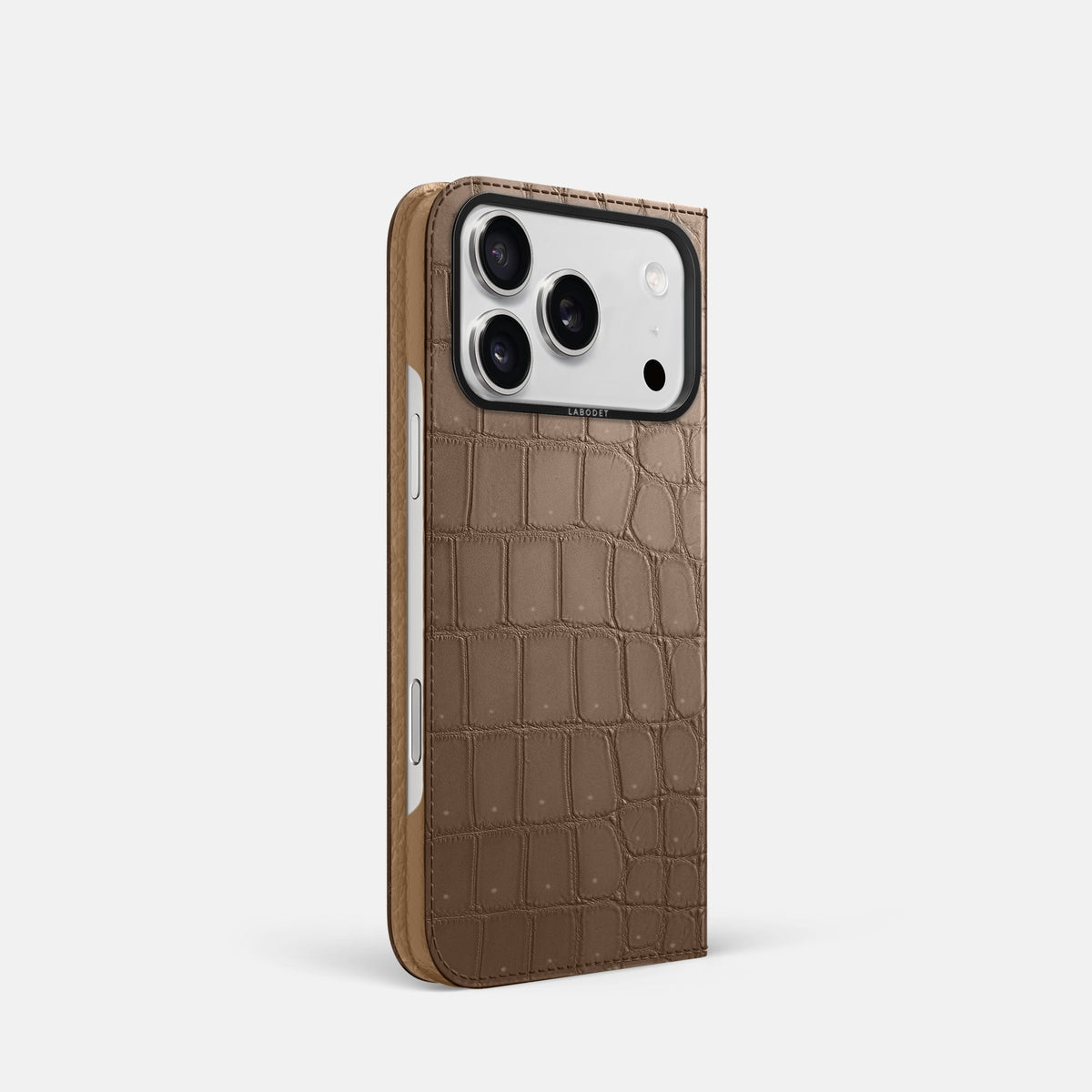 Folio Case For iPhone 17 Pro In Porosus Crocodile