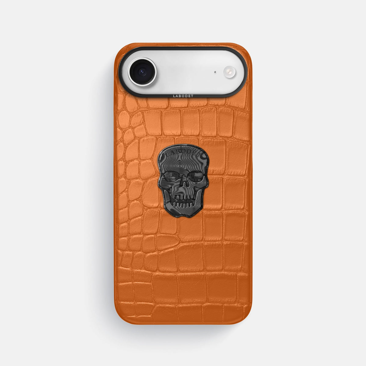 Classic Case With Carbon Skull For iPhone 17 Air In Alligator