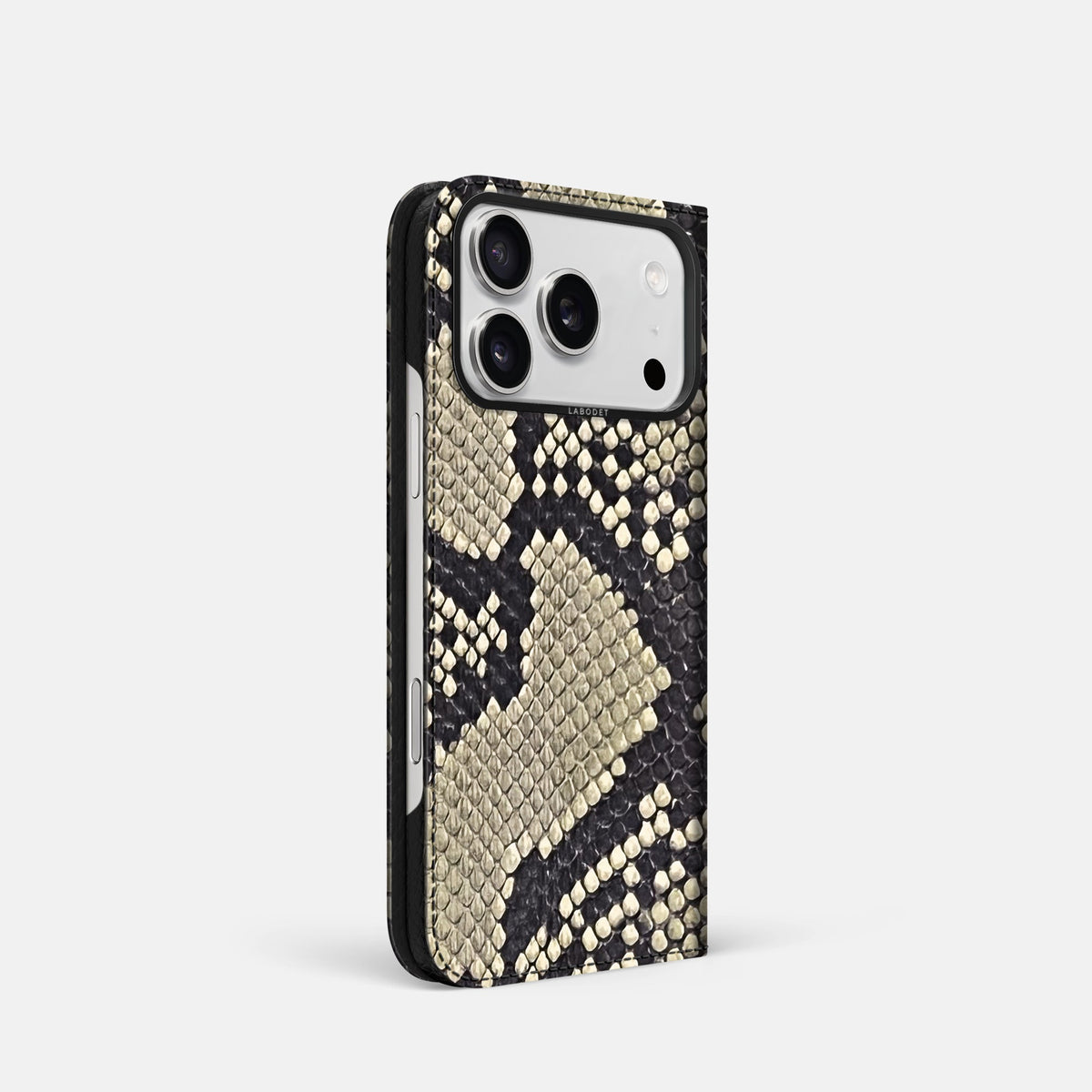 Folio Case For iPhone 18 Pro In Deluxe Python -1 | Savannah-Black