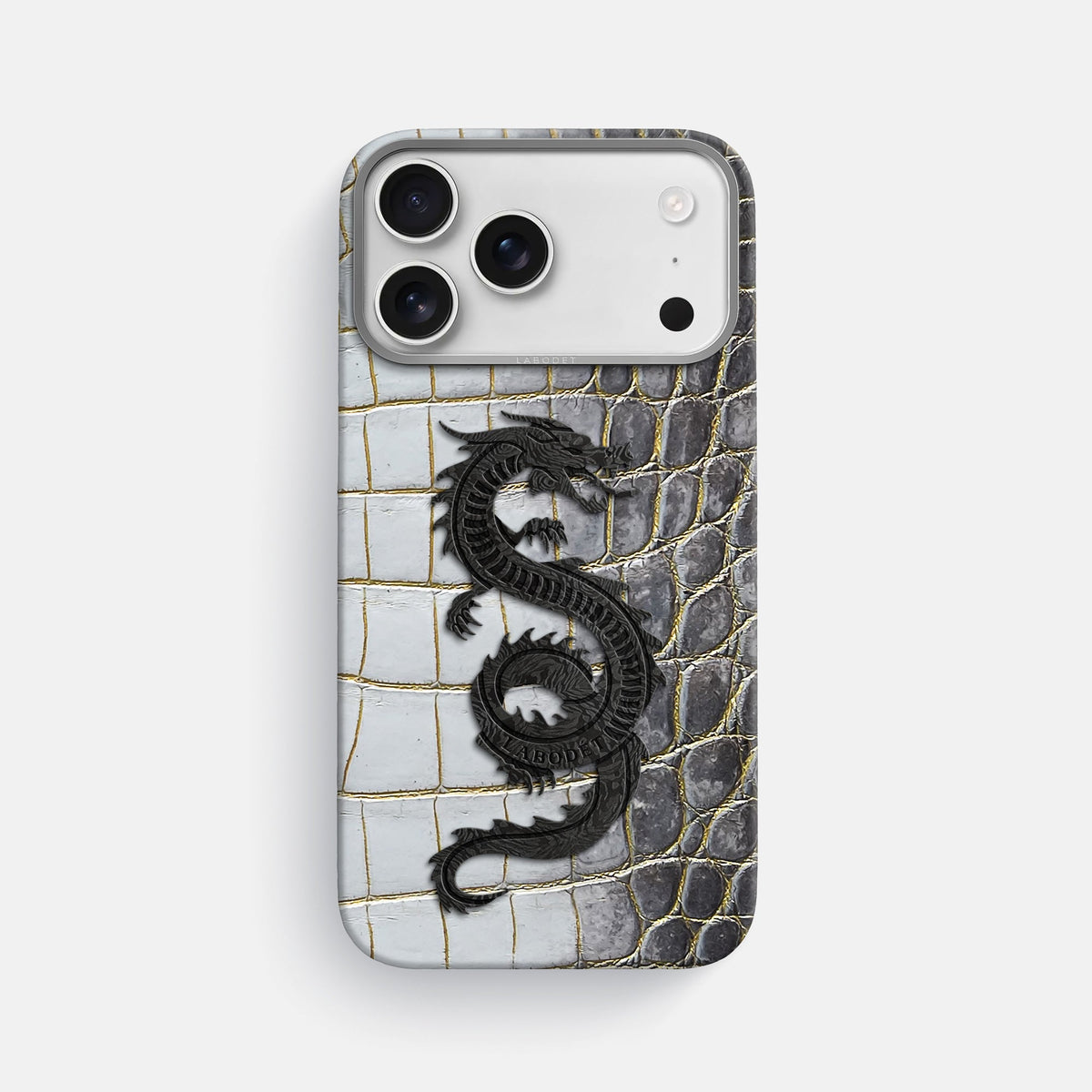 Classic Case With Carbon Dragon For iPhone 17 Pro Max In Himalayan Crocodile