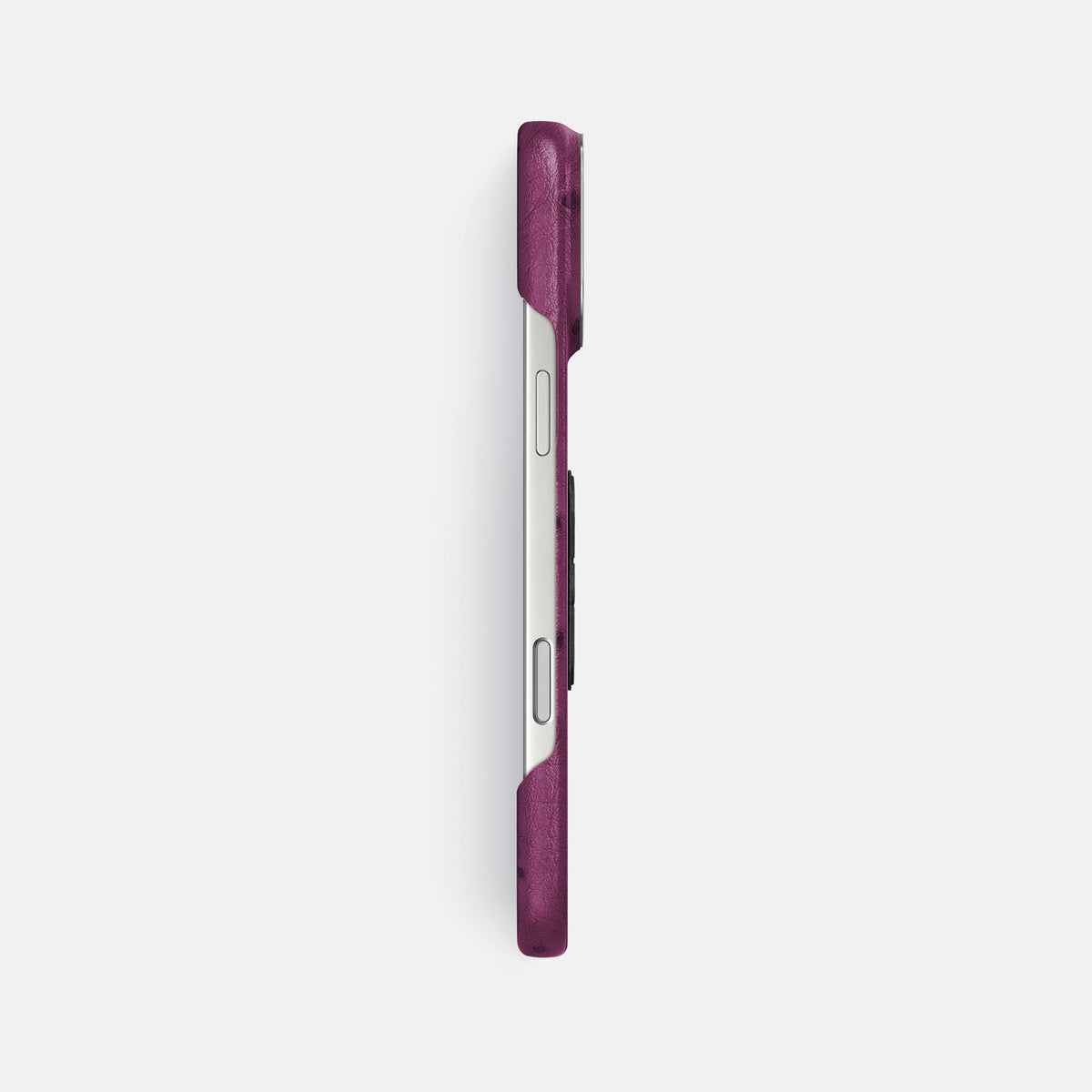 Classic Case With Carbon Skull For iPhone 17 Pro Max In Ostrich -3 | Purple-Steel