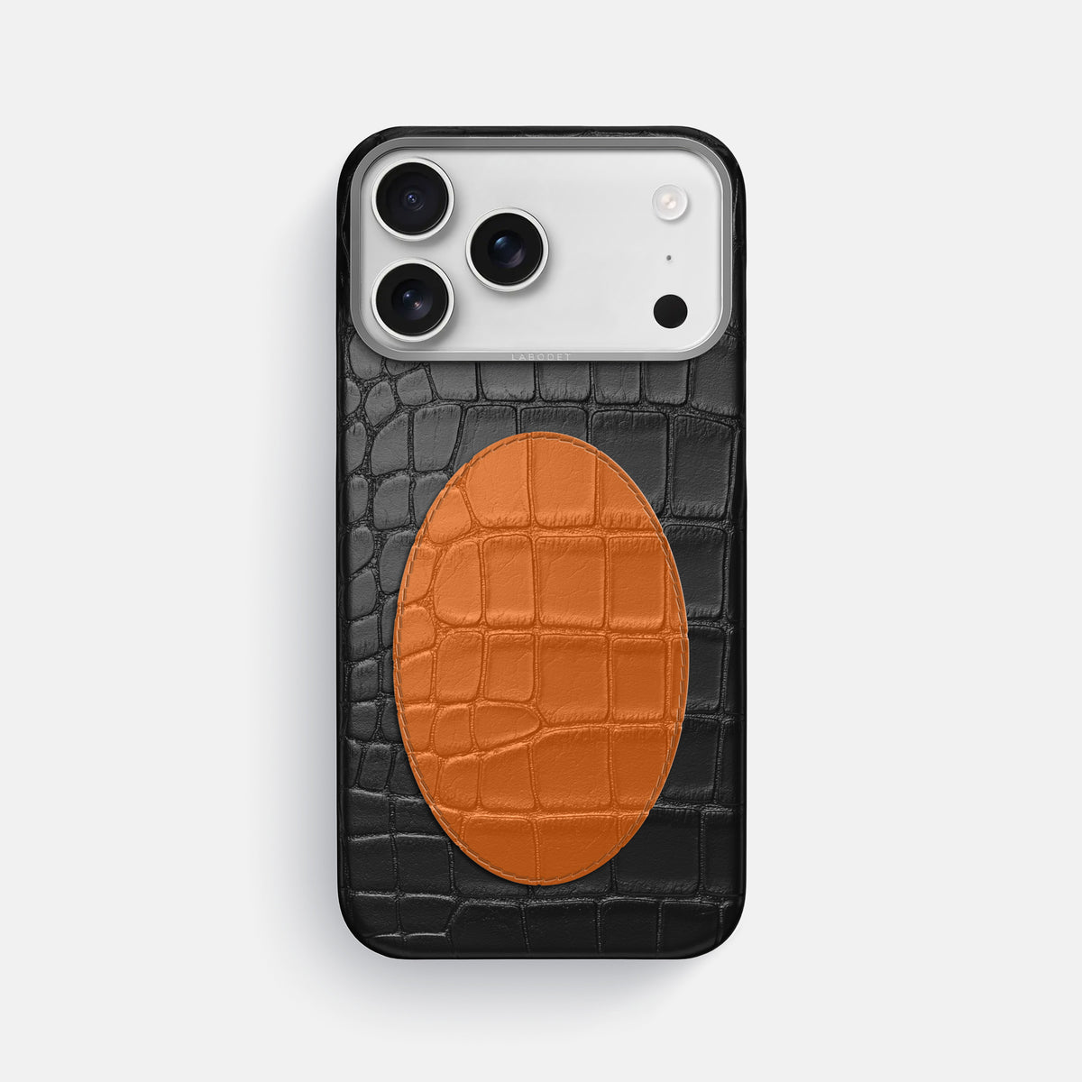 Classic Case With Oval For iPhone 17 Pro Max In Alligator -1 | Black-Steel
