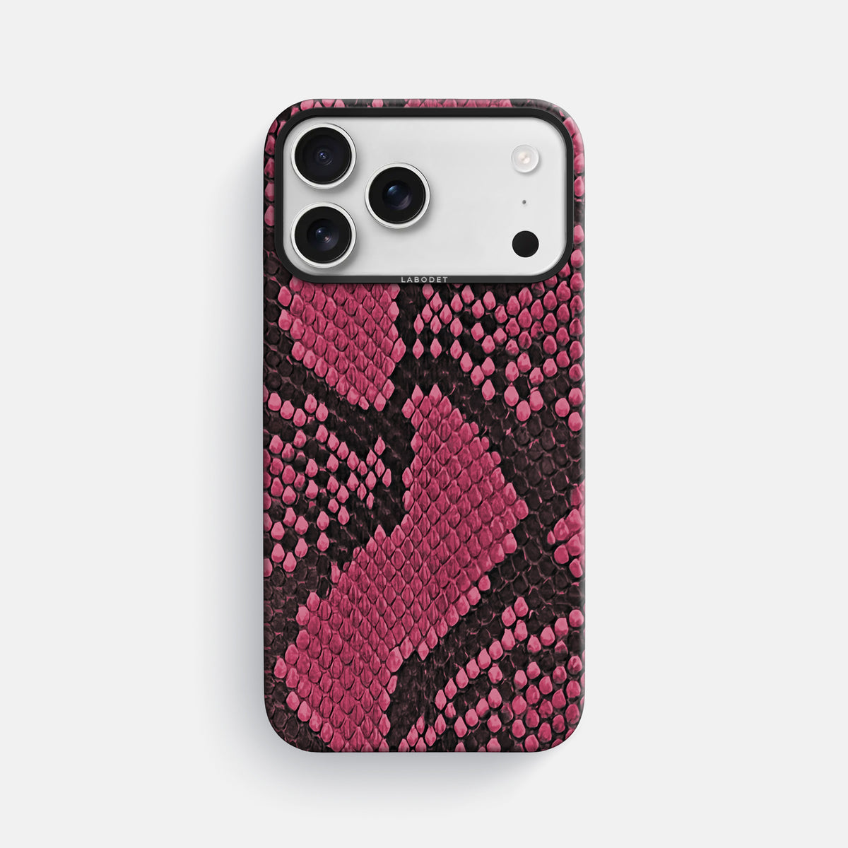 Classic Case For iPhone 17 Pro Max In Deluxe Python -1 | Burgundy-Black