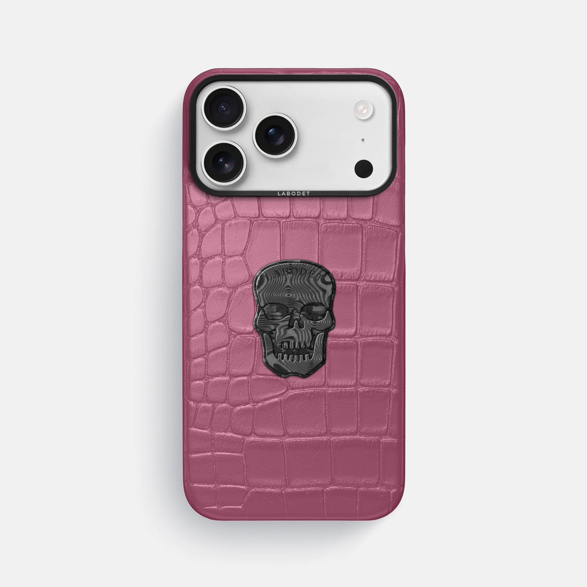 Classic Case With Carbon Skull For iPhone 18 Pro Max In Alligator -1 | Pink-Lagoon-Black
