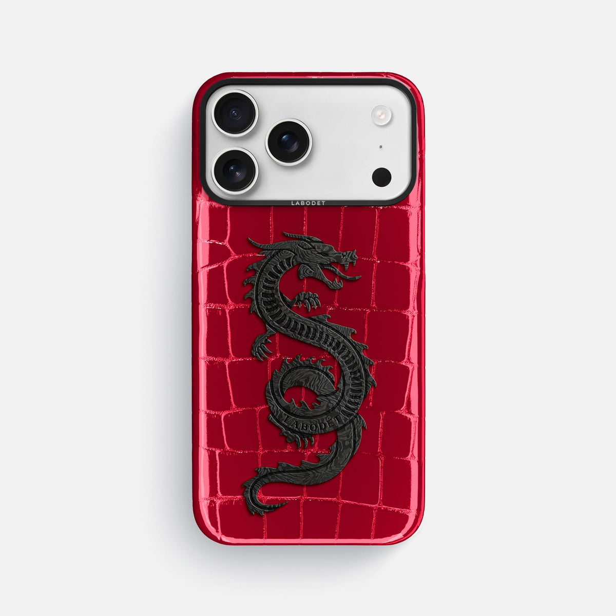 Classic Case With Carbon Dragon For iPhone 18 Pro Max In Shiny Alligator -1 | Cherry-Black