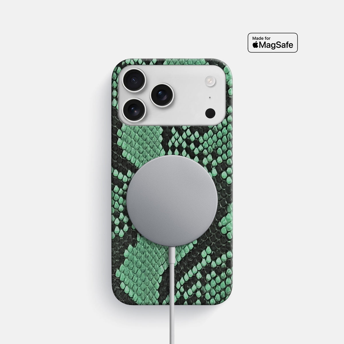 Slim Case For iPhone 18 Pro In Deluxe Python -5 | Forest-Green